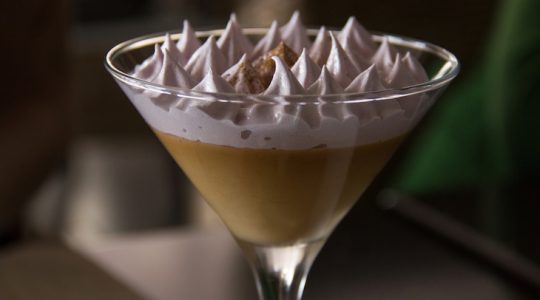 Perú, Suspiro limeño (no tan dulce)