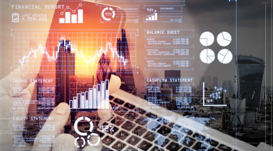 A la espera de inflación en EE.UU, futuros mixtos y acciones en Europa caen