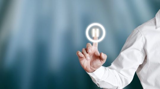 Pausa en las alzas de las acciones