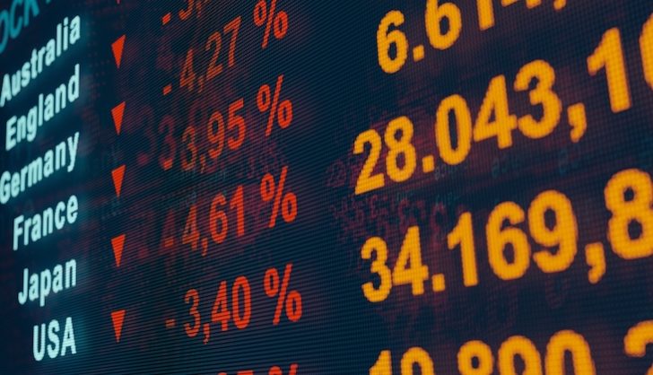 Mercados a la baja tras débil reapertura en China