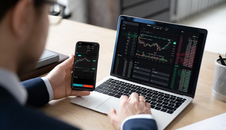 Presión económica y política